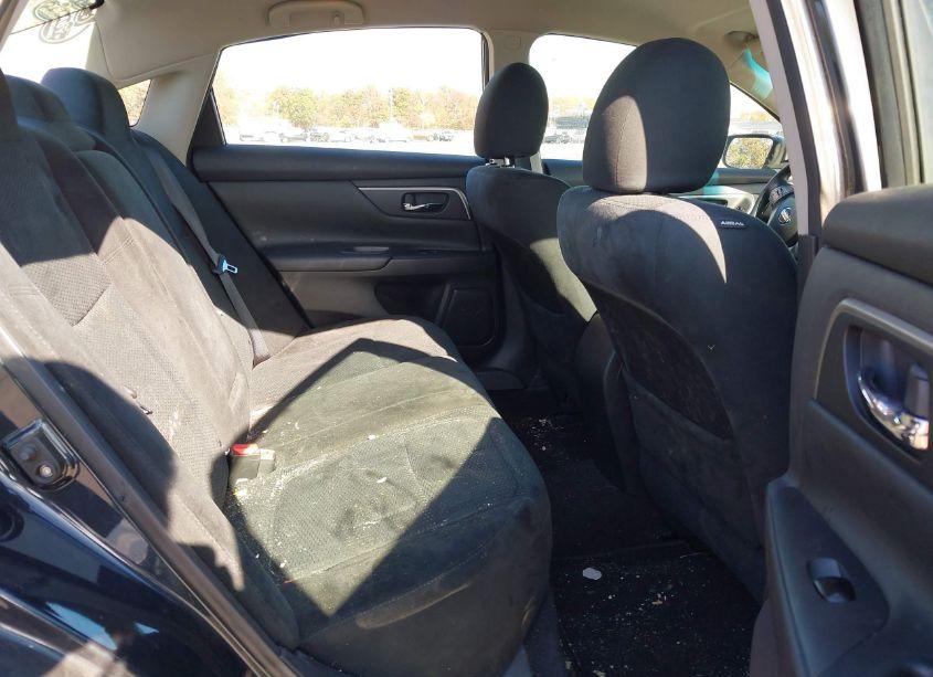 Photo 8 of 2015 Nissan Altima 2.5 S (VIN 1N4AL3AP9FC575672)