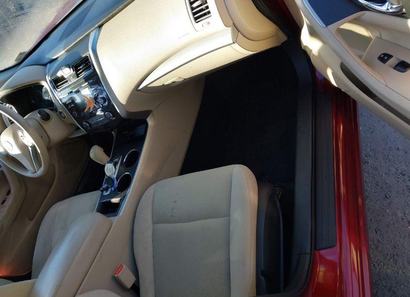 Photo 5 of 2015 Nissan Altima 2.5 S (VIN 1N4AL3AP9FC578572)