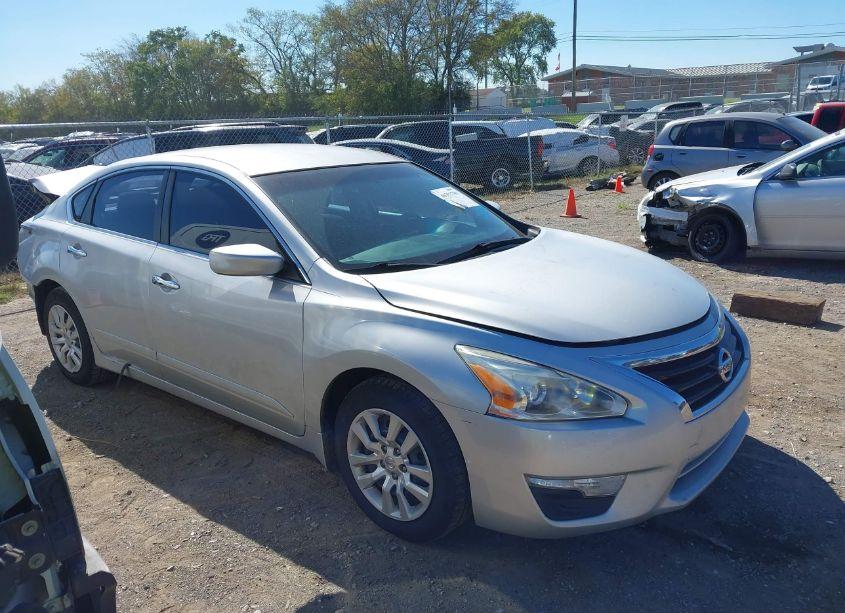 2015 Nissan Altima 2.5 S (VIN 1N4AL3AP9FC582959) main photo