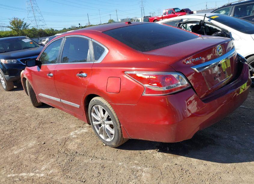 Photo 3 of 2015 Nissan Altima 2.5 SV (VIN 1N4AL3AP9FC591550)