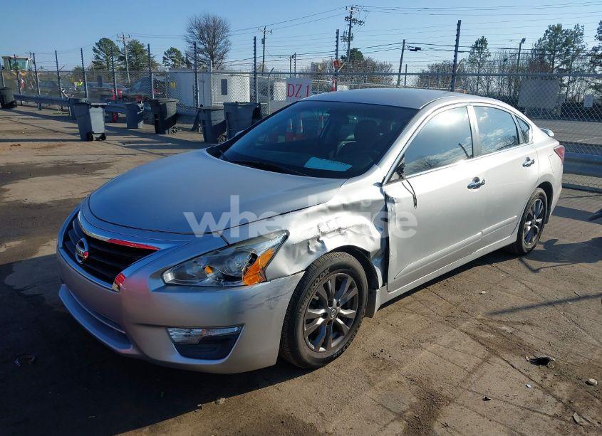 Photo 2 of 2015 Nissan Altima 2.5 S (VIN 1N4AL3AP9FC591855)