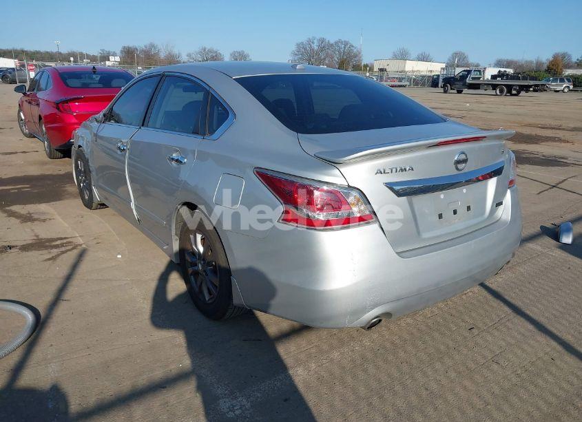Photo 3 of 2015 Nissan Altima 2.5 S (VIN 1N4AL3AP9FC591855)