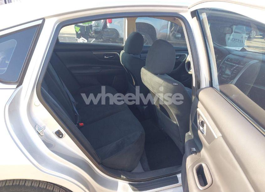 Photo 8 of 2015 Nissan Altima 2.5 S (VIN 1N4AL3AP9FC591855)