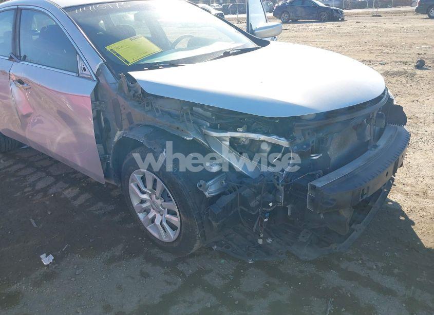 Photo 12 of 2015 Nissan Altima 2.5 S (VIN 1N4AL3AP9FC592746)