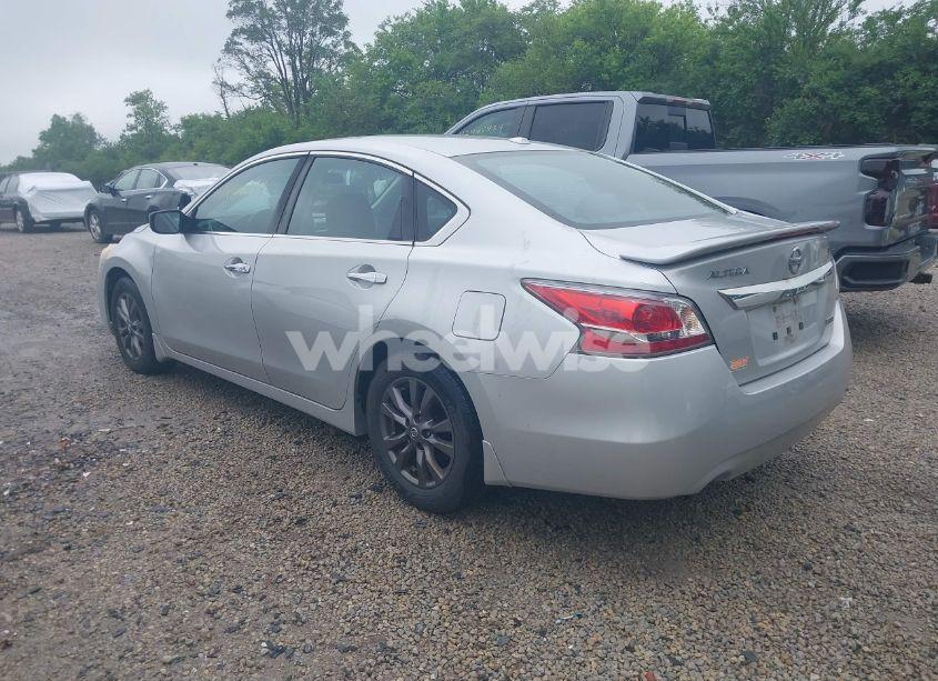 Photo 3 of 2015 Nissan Altima 2.5 S (VIN 1N4AL3AP9FC599003)