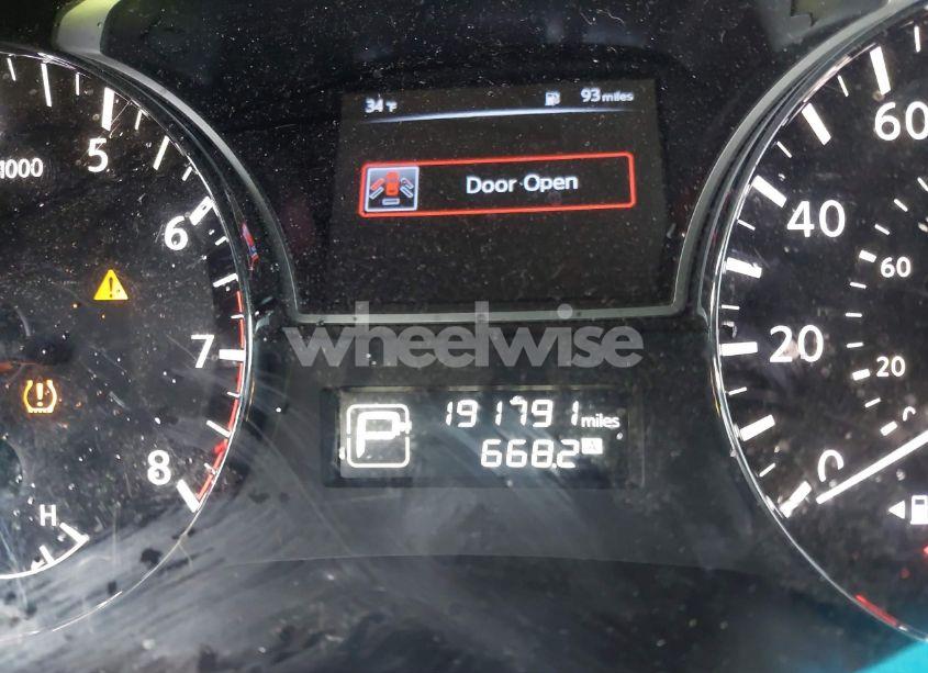 Photo 15 of 2015 Nissan Altima 2.5/2.5 S/2.5 SL/2.5 SV (VIN 1N4AL3AP9FN313252)