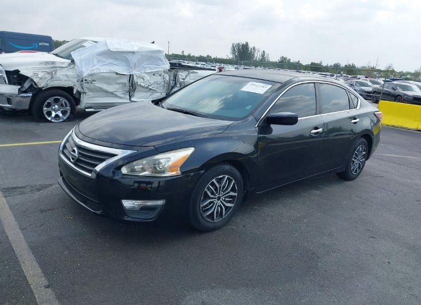 Photo 2 of 2015 Nissan Altima 2.5/2.5 S/2.5 SL/2.5 SV (VIN 1N4AL3AP9FN321853)