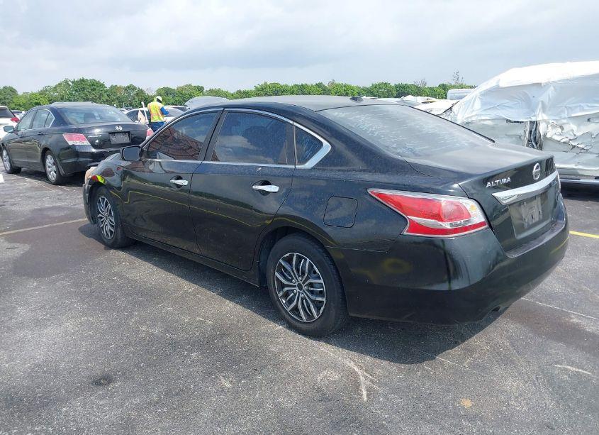 Photo 3 of 2015 Nissan Altima 2.5/2.5 S/2.5 SL/2.5 SV (VIN 1N4AL3AP9FN321853)