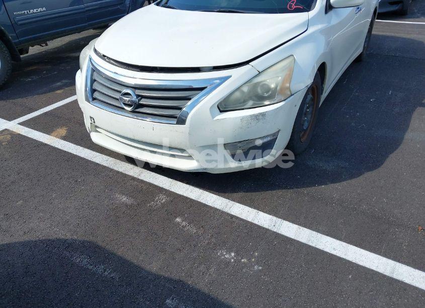 Photo 6 of 2015 Nissan Altima 2.5/2.5 S/2.5 SL/2.5 SV (VIN 1N4AL3AP9FN346249)