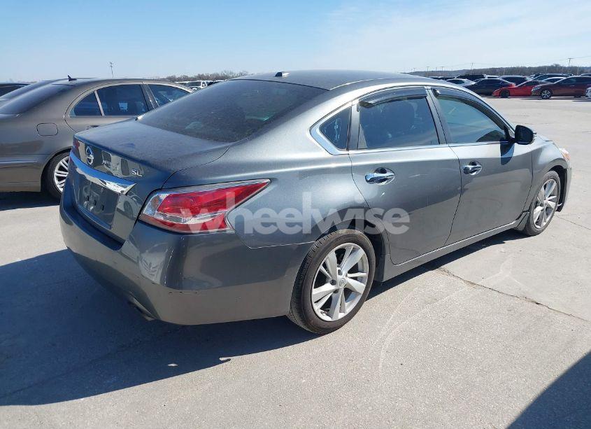 Photo 4 of 2015 Nissan Altima 2.5 SL (VIN 1N4AL3AP9FN348910)