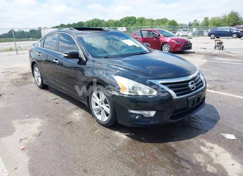 2015 Nissan Altima 2.5 SL (VIN 1N4AL3AP9FN349605) main photo