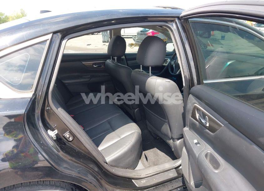 Photo 8 of 2015 Nissan Altima 2.5 SL (VIN 1N4AL3AP9FN349605)