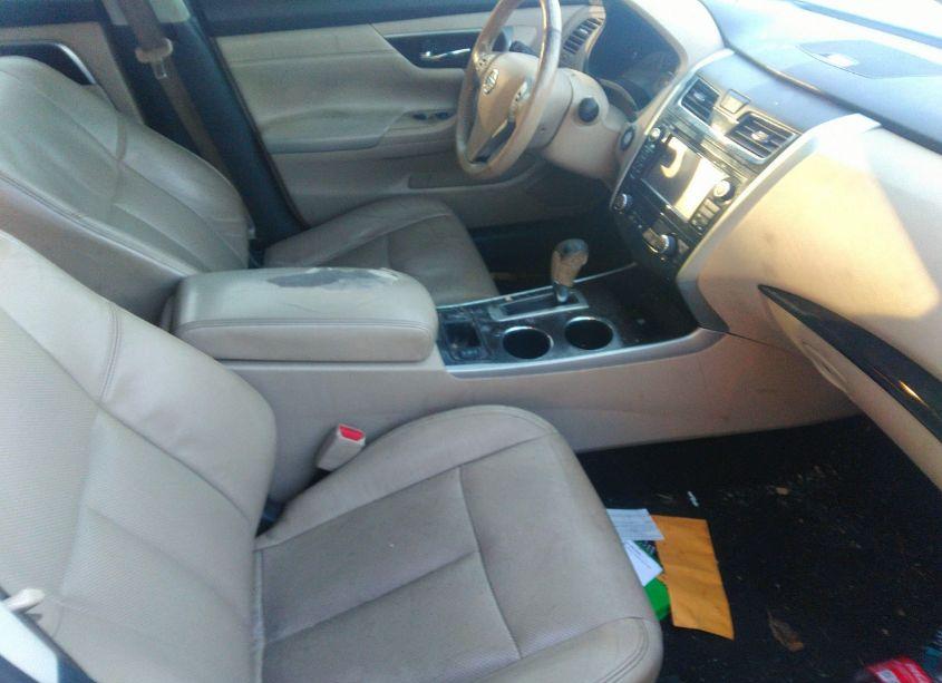 Photo 5 of 2015 Nissan Altima 2.5 SL (VIN 1N4AL3AP9FN352598)