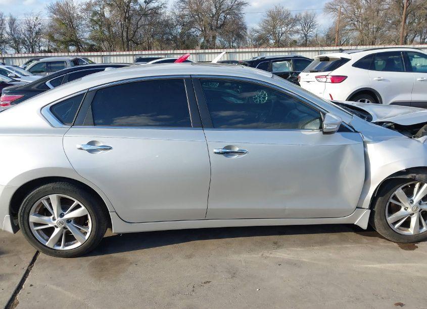 Photo 13 of 2015 Nissan Altima 2.5 SL (VIN 1N4AL3AP9FN353976)