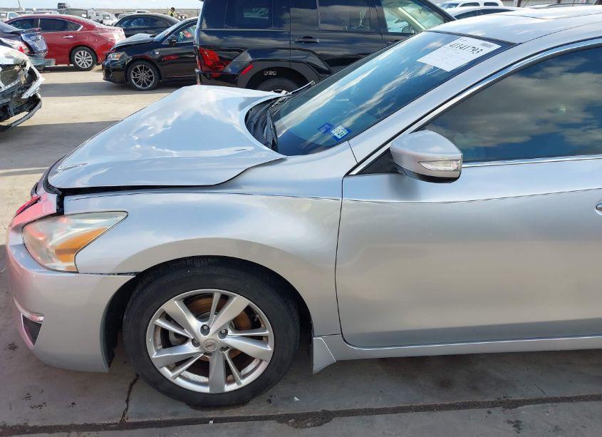 Photo 17 of 2015 Nissan Altima 2.5 SL (VIN 1N4AL3AP9FN353976)