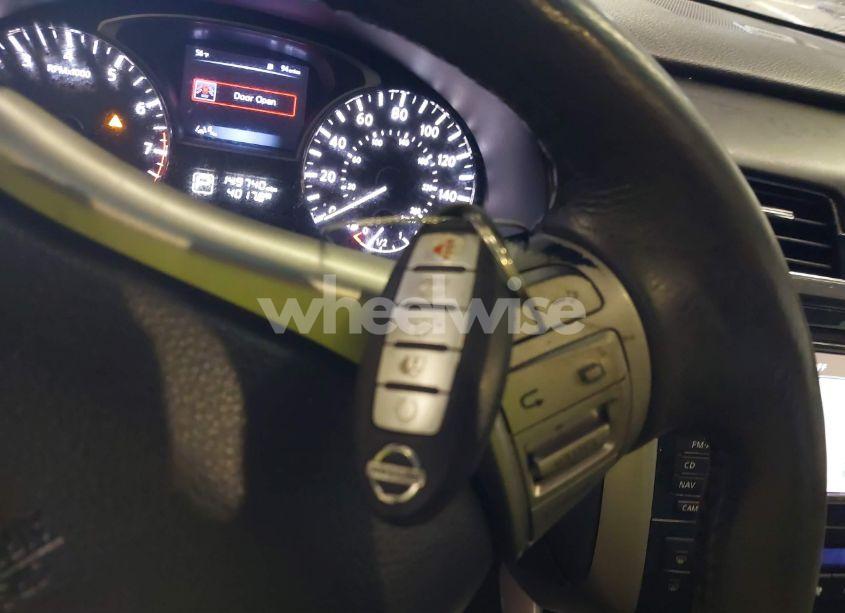 Photo 11 of 2015 Nissan Altima 2.5 SL (VIN 1N4AL3AP9FN365982)