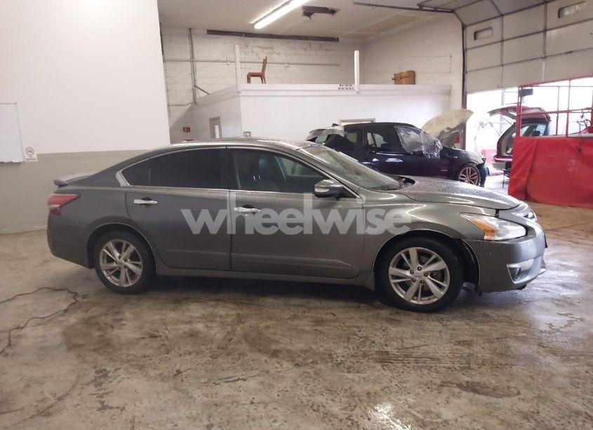 Photo 13 of 2015 Nissan Altima 2.5 SL (VIN 1N4AL3AP9FN365982)