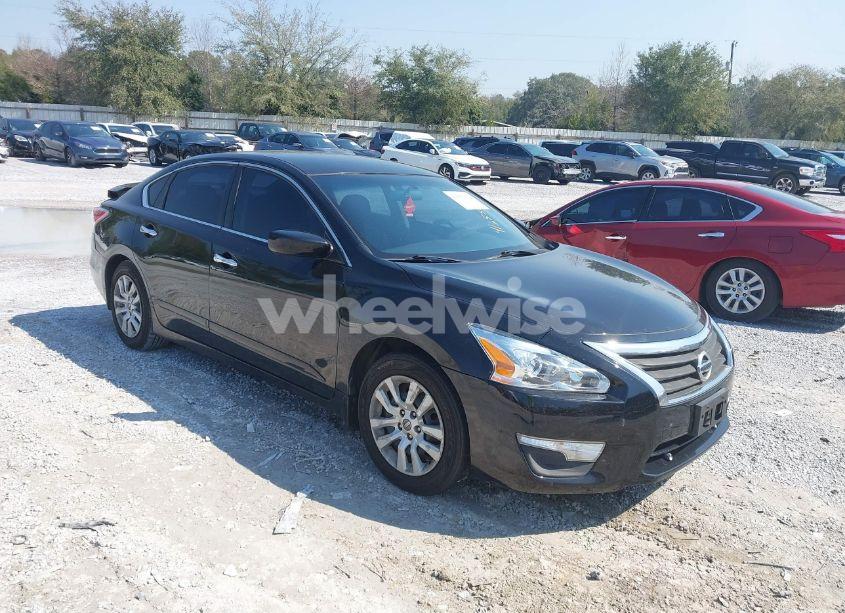 2015 Nissan Altima 2.5 S (VIN 1N4AL3AP9FN368834) main photo