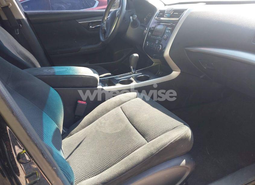 Photo 5 of 2015 Nissan Altima 2.5 S (VIN 1N4AL3AP9FN368834)