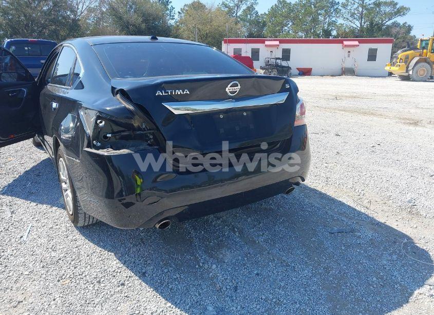 Photo 6 of 2015 Nissan Altima 2.5 S (VIN 1N4AL3AP9FN368834)