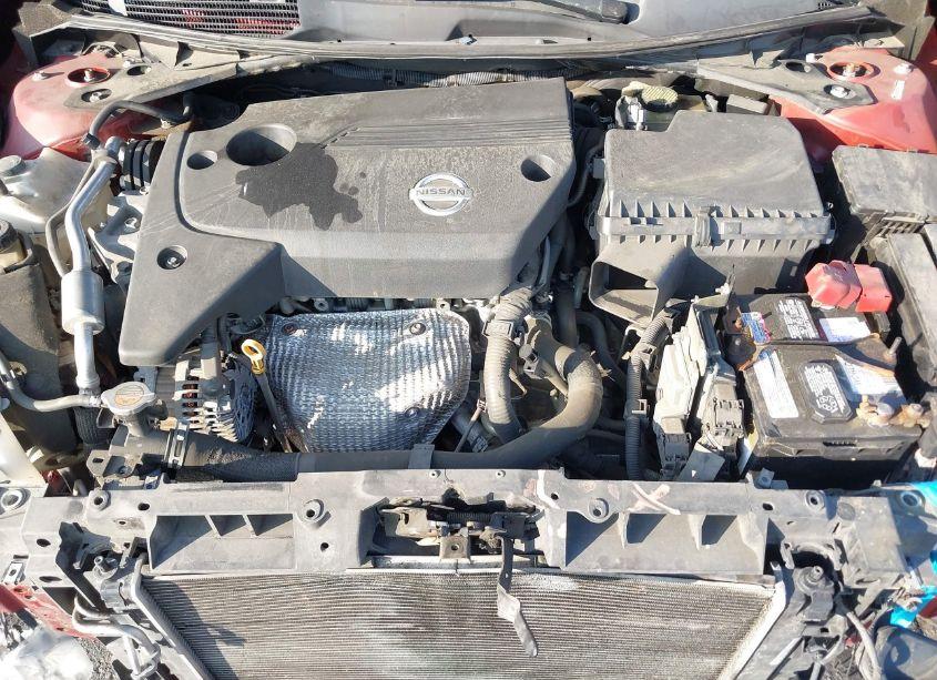 Photo 10 of 2015 Nissan Altima 2.5 S (VIN 1N4AL3AP9FN371796)