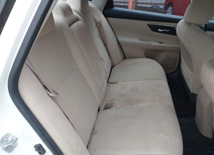 Photo 8 of 2015 Nissan Altima 2.5 S (VIN 1N4AL3AP9FN374097)