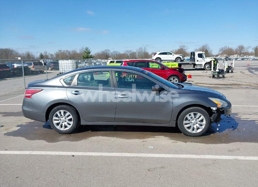 Photo 13 of 2015 Nissan Altima 2.5/2.5 S/2.5 SL/2.5 SV (VIN 1N4AL3AP9FN389523)