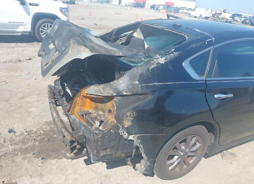 Photo 13 of 2015 Nissan Altima 2.5 S (VIN 1N4AL3AP9FN394642)