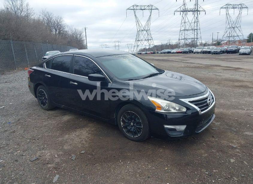2015 Nissan Altima 2.5/2.5 S/2.5 SL/2.5 SV (VIN 1N4AL3AP9FN873966) main photo