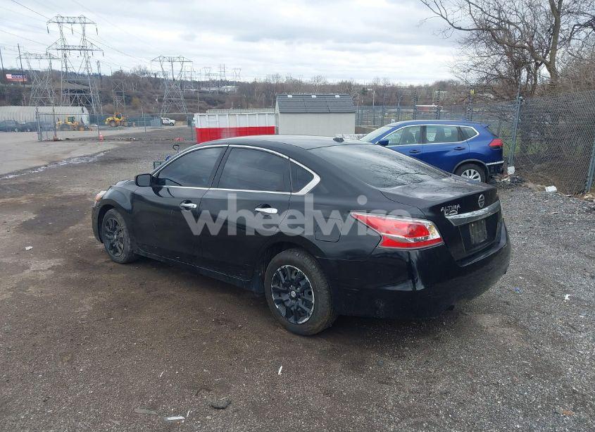 Photo 3 of 2015 Nissan Altima 2.5/2.5 S/2.5 SL/2.5 SV (VIN 1N4AL3AP9FN873966)