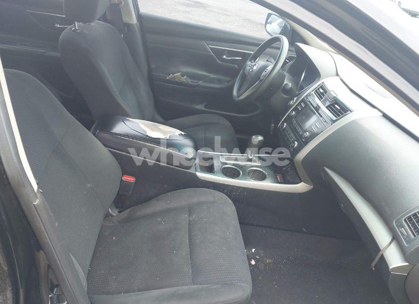 Photo 5 of 2015 Nissan Altima 2.5/2.5 S/2.5 SL/2.5 SV (VIN 1N4AL3AP9FN873966)