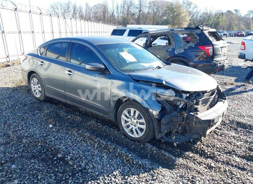 2015 Nissan Altima 2.5 S (VIN 1N4AL3AP9FN876401) main photo