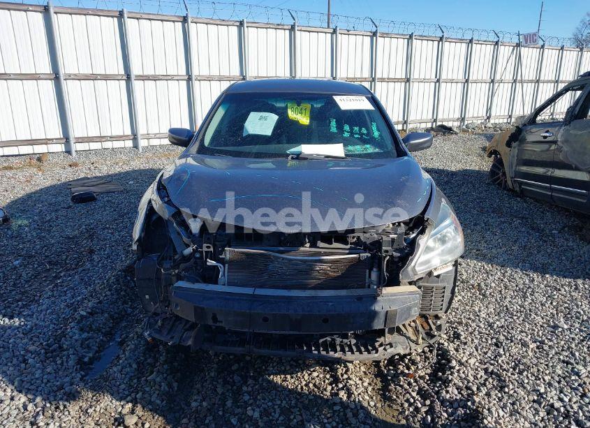 Photo 12 of 2015 Nissan Altima 2.5 S (VIN 1N4AL3AP9FN876401)