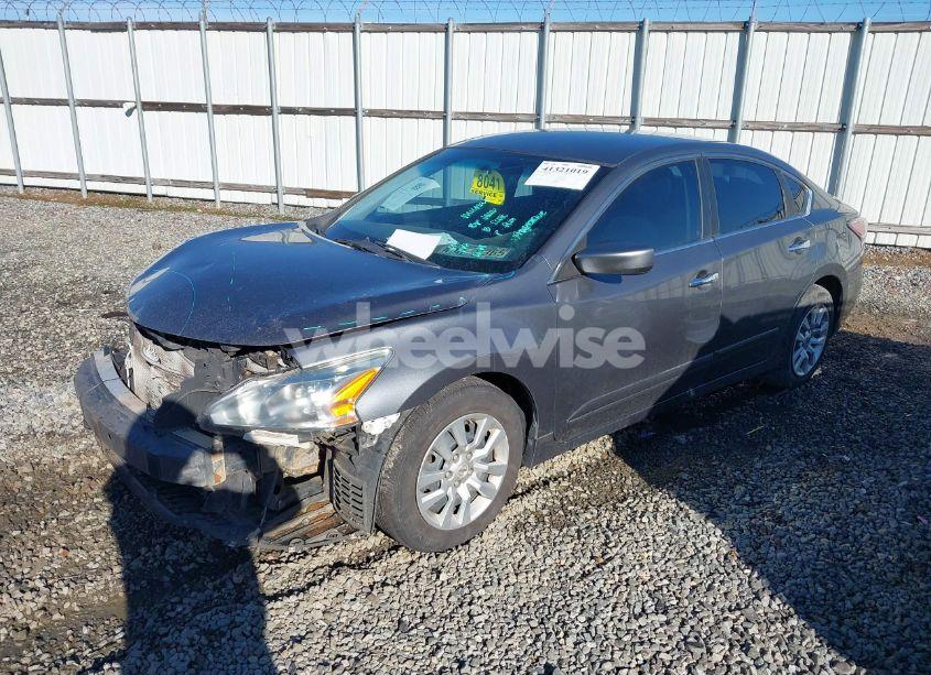 Photo 2 of 2015 Nissan Altima 2.5 S (VIN 1N4AL3AP9FN876401)