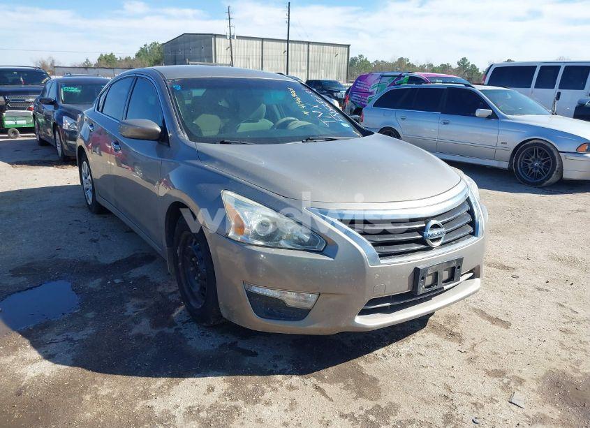 2015 Nissan Altima 2.5 S (VIN 1N4AL3AP9FN878231) main photo