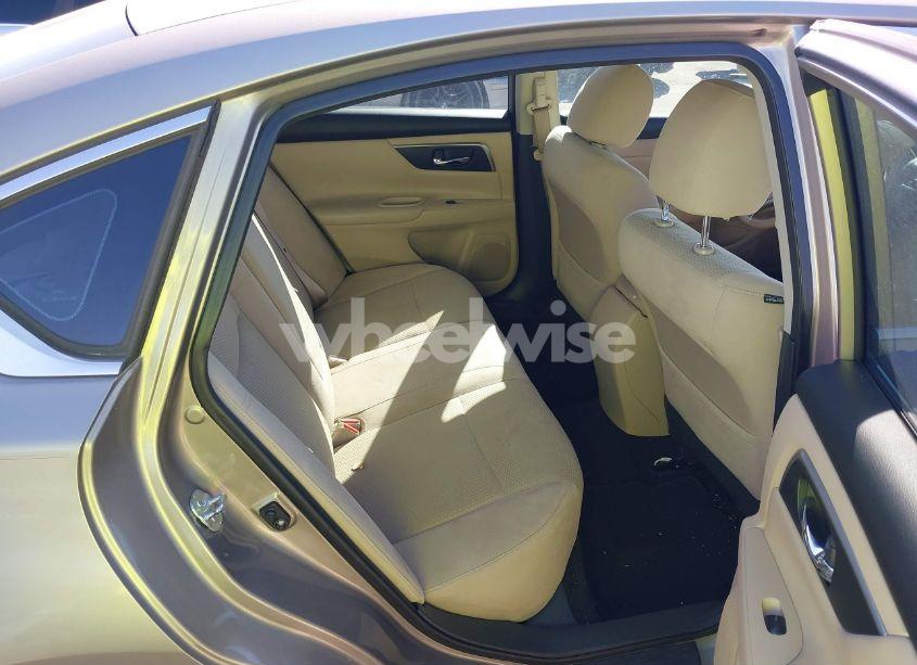 Photo 8 of 2015 Nissan Altima 2.5 S (VIN 1N4AL3AP9FN878231)