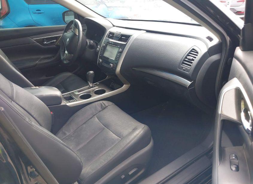 Photo 5 of 2015 Nissan Altima 2.5 SL (VIN 1N4AL3AP9FN887897)