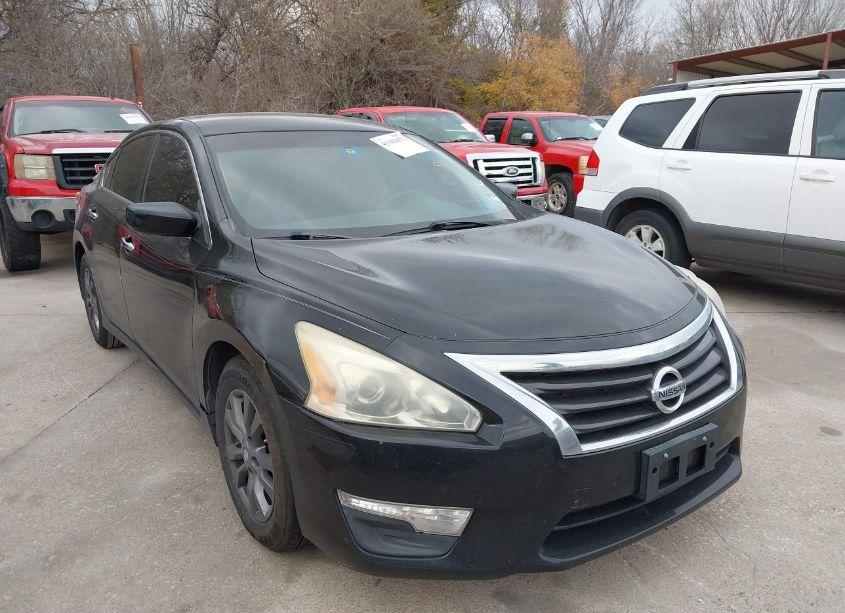 2015 Nissan Altima 2.5 S (VIN 1N4AL3AP9FN897491) main photo