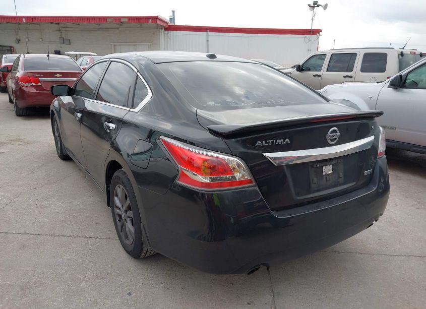 Photo 3 of 2015 Nissan Altima 2.5 S (VIN 1N4AL3AP9FN897491)