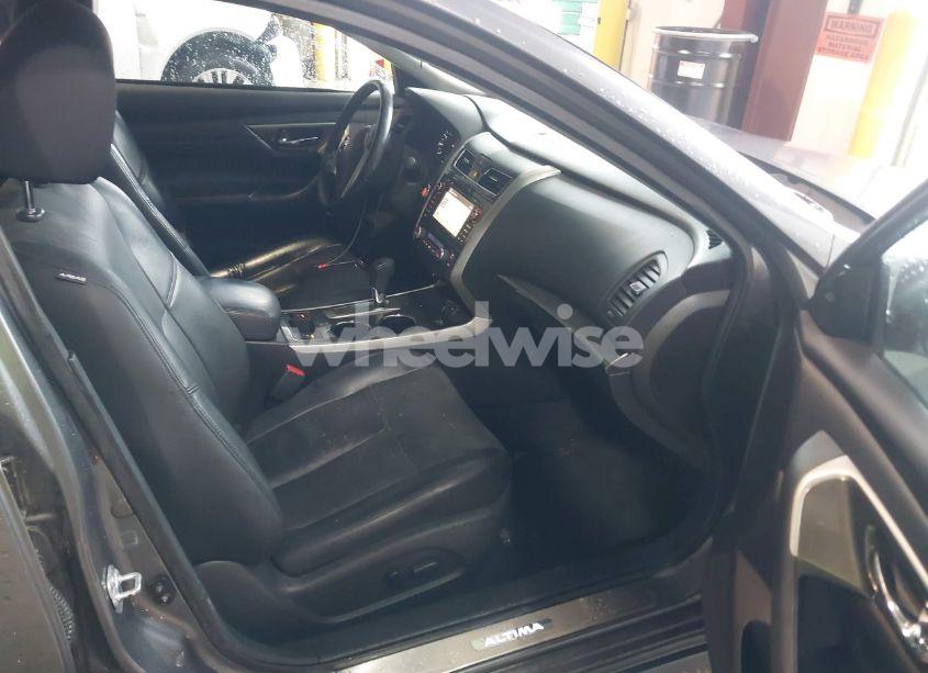Photo 5 of 2015 Nissan Altima 2.5 SL (VIN 1N4AL3AP9FN906013)