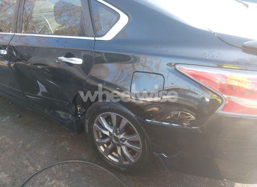 Photo 6 of 2015 Nissan Altima 2.5 S (VIN 1N4AL3AP9FN908635)