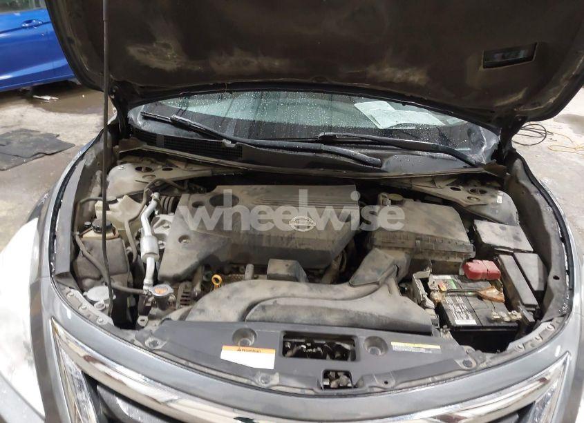 Photo 10 of 2015 Nissan Altima 2.5/S/SV/SL (VIN 1N4AL3AP9FN908800)