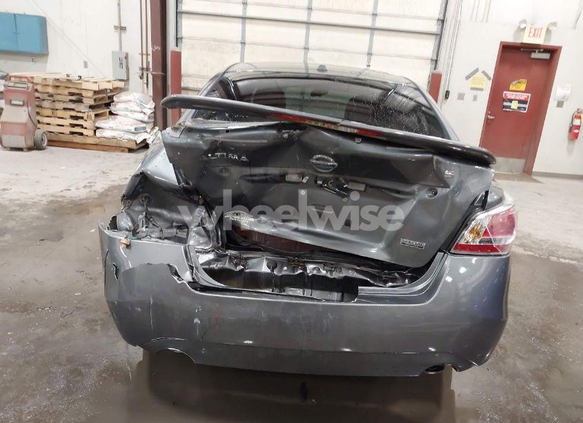 Photo 16 of 2015 Nissan Altima 2.5/S/SV/SL (VIN 1N4AL3AP9FN908800)