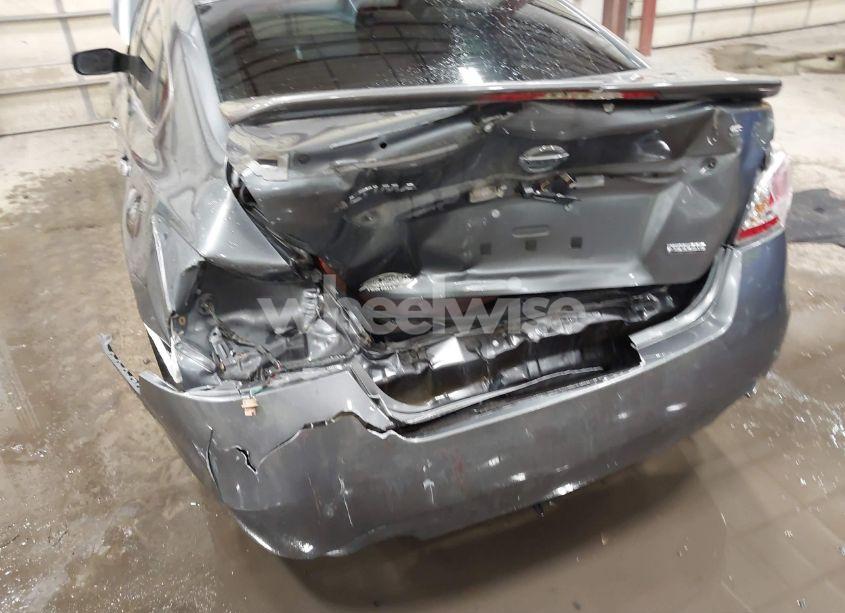 Photo 6 of 2015 Nissan Altima 2.5/S/SV/SL (VIN 1N4AL3AP9FN908800)