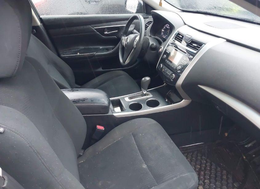 Photo 5 of 2015 Nissan Altima 2.5 S (VIN 1N4AL3AP9FN919702)