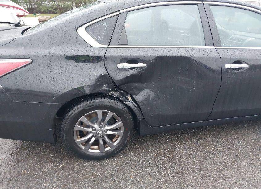 Photo 6 of 2015 Nissan Altima 2.5 S (VIN 1N4AL3AP9FN919702)