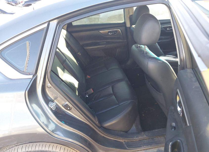 Photo 8 of 2015 Nissan Altima 2.5 SL (VIN 1N4AL3AP9FN922079)