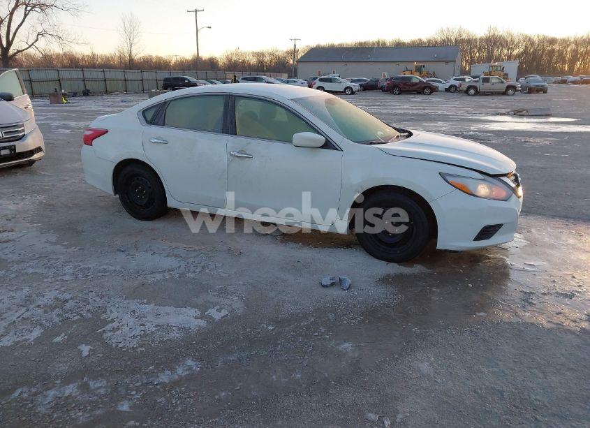 2016 Nissan Altima 2.5/2.5 S/2.5 SL/2.5 SR/2.5 SV (VIN 1N4AL3AP9GC110505) main photo