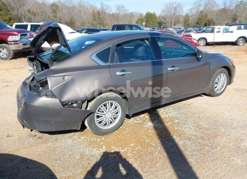 Photo 4 of 2016 Nissan Altima 2.5 S (VIN 1N4AL3AP9GC114389)