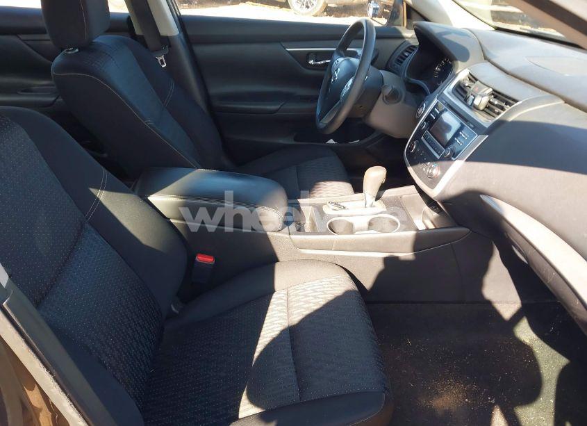 Photo 5 of 2016 Nissan Altima 2.5 S (VIN 1N4AL3AP9GC114389)